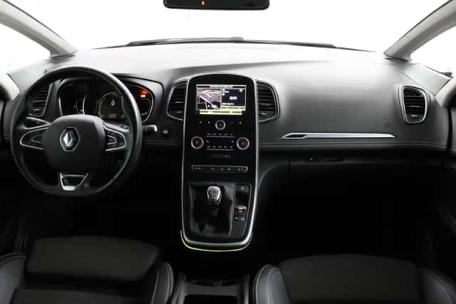 Renault Scénic (2016) thumbnail 5