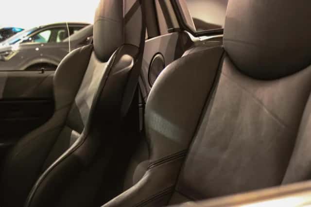 BMW Z4 (2006) thumbnail 3