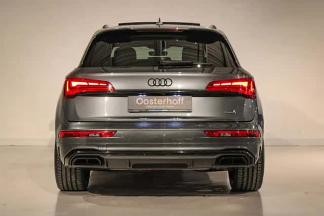 Audi Q5 (2021) thumbnail 5