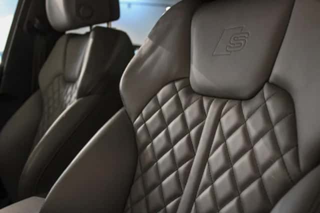 Audi Q5 (2023) thumbnail 3
