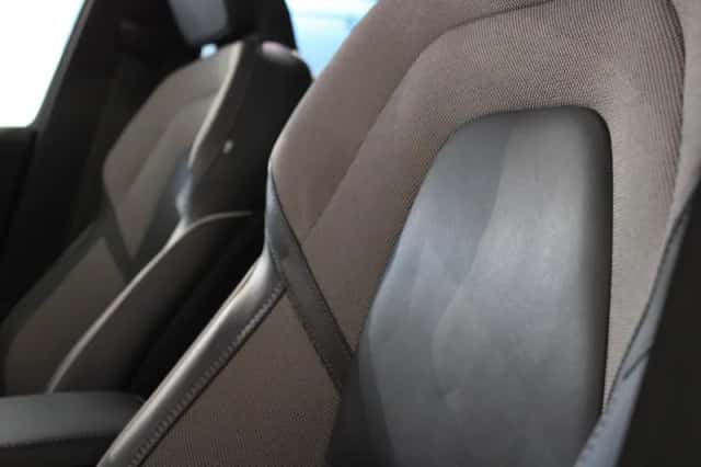 Volvo V60 (2021) thumbnail 3