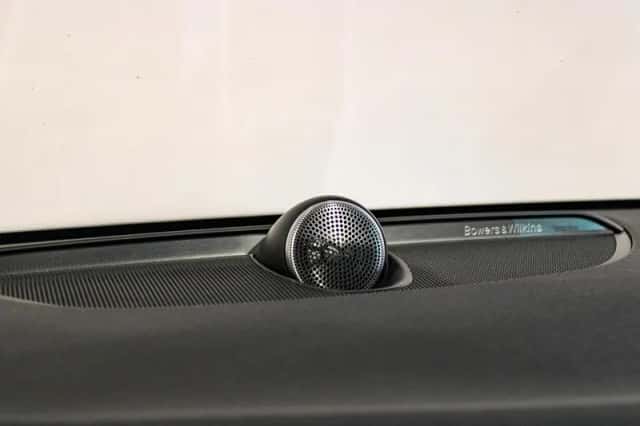 Volvo V60 (2021) thumbnail 4
