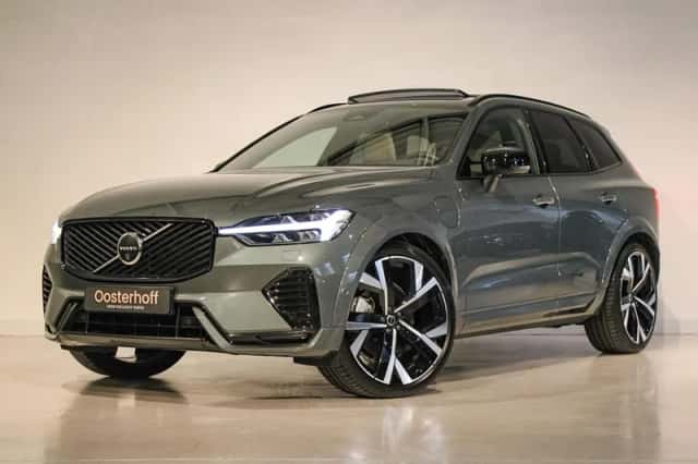 Volvo XC60 (2025) thumbnail 1
