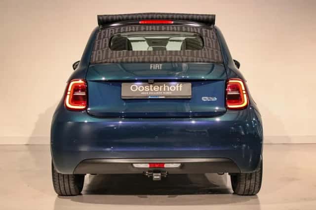 Fiat 500 (2021) thumbnail 5