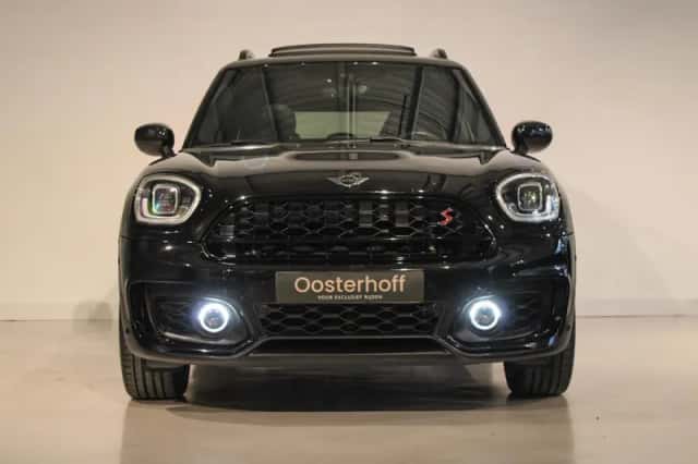 MINI Countryman (2021) thumbnail 4