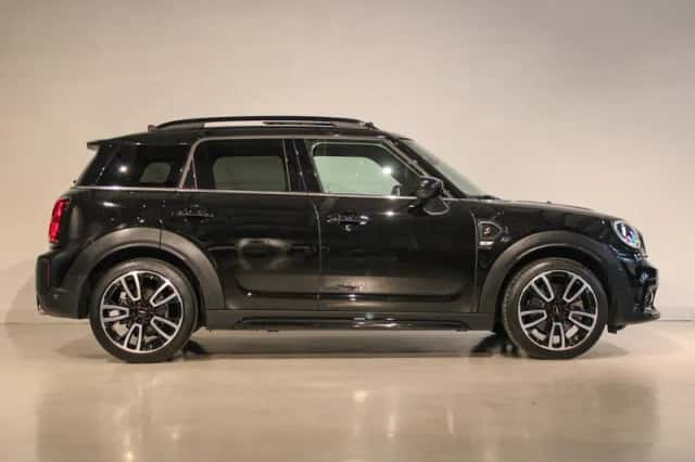 MINI Countryman (2021) thumbnail 6