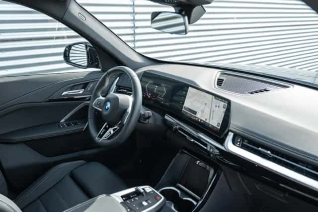 BMW X1 (2025) thumbnail 6