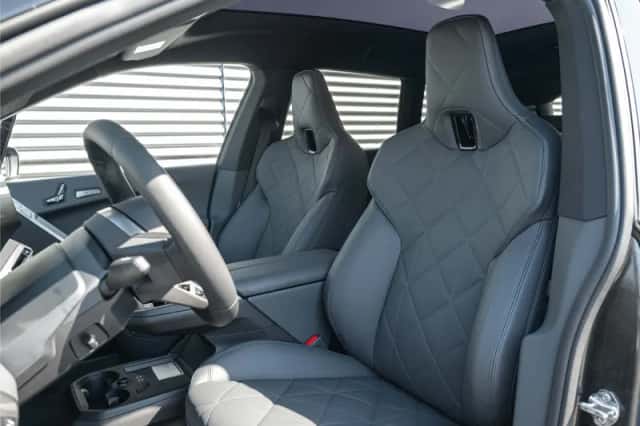 BMW iX (2026) thumbnail 4