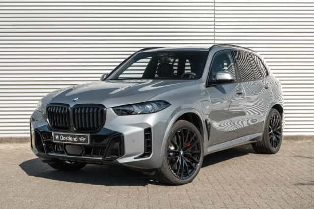 BMW X5 (2026) thumbnail 1