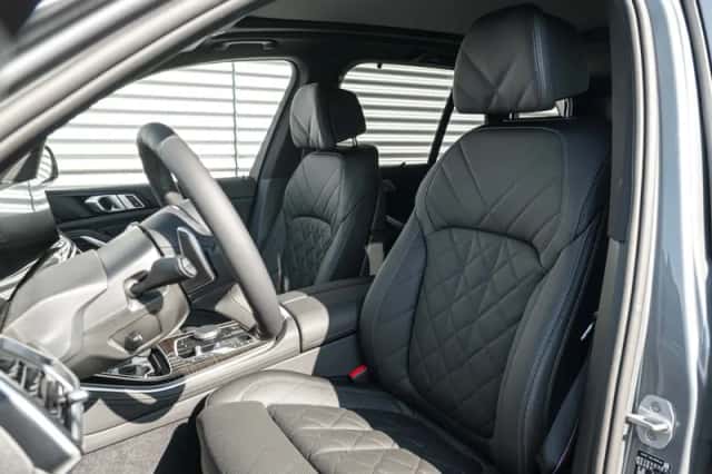 BMW X5 (2026) thumbnail 4