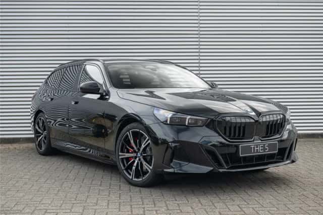 BMW i5 (2026) thumbnail 2