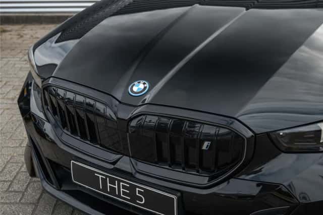BMW i5 (2026) thumbnail 6