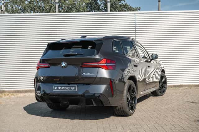 BMW X3 (2026) thumbnail 2