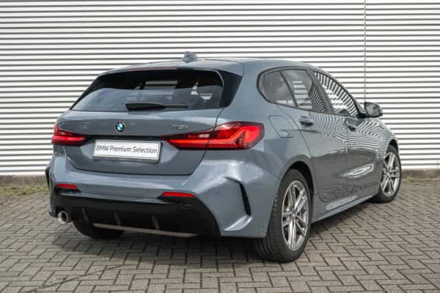 BMW 1-Serie (2021) thumbnail 2
