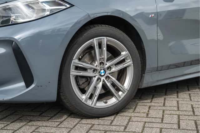 BMW 1-Serie (2021) thumbnail 6