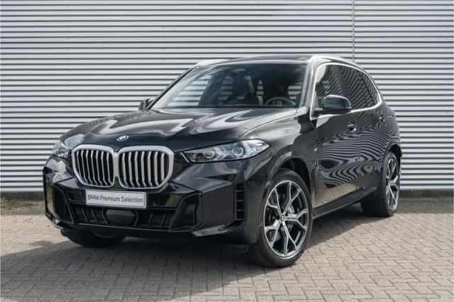 BMW X5 (2025) thumbnail 1