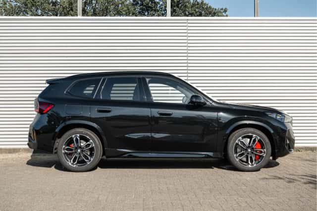 BMW X1 (2026) thumbnail 3
