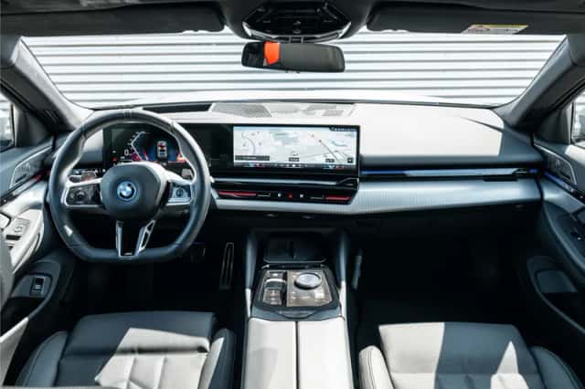 BMW 5-Serie (2025) thumbnail 4