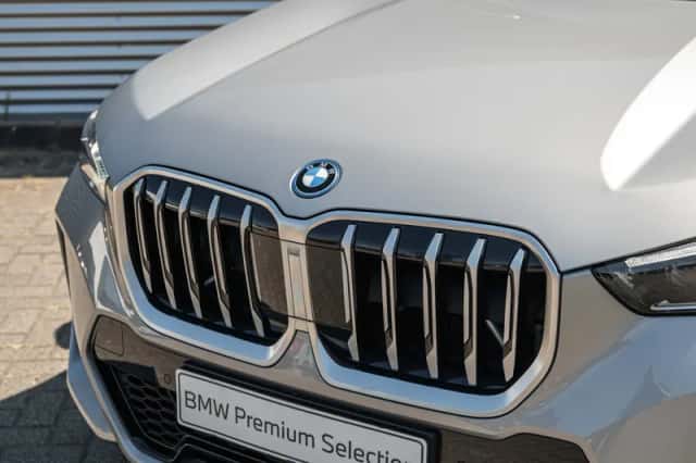 BMW X1 (2025) thumbnail 6