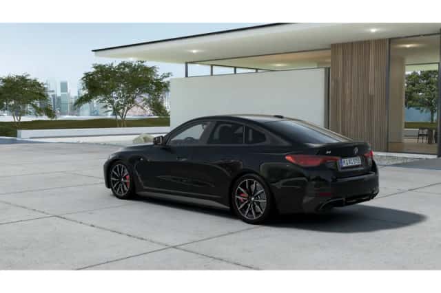 BMW i4 (2026) thumbnail 2