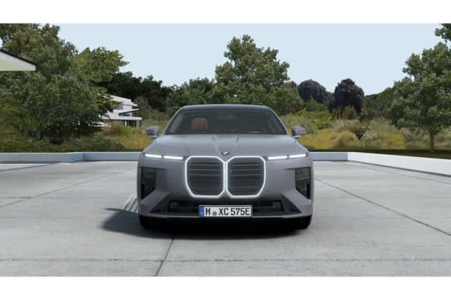 BMW i7 (2026) thumbnail 3