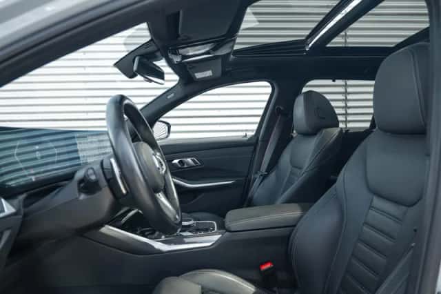 BMW 3-Serie (2023) thumbnail 4