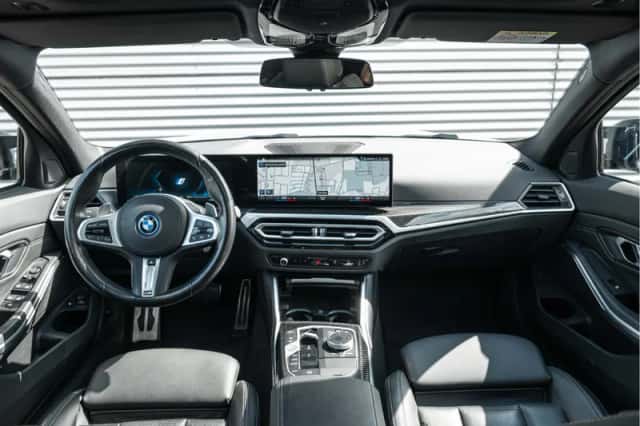 BMW 3-Serie (2023) thumbnail 5