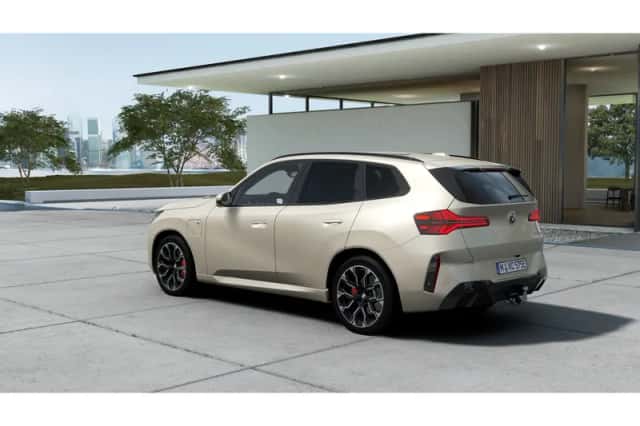 BMW X3 (2026) thumbnail 2