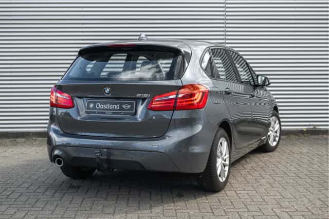 BMW 2-Serie Active Tourer (2019) thumbnail 2