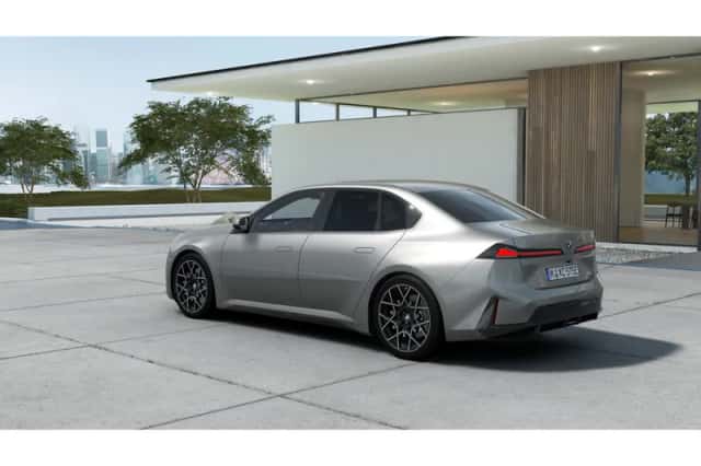 BMW i3 (2026) thumbnail 2