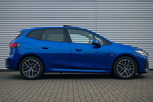 BMW 2-Serie (2023) thumbnail 3