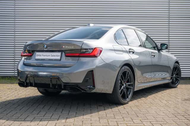 BMW 3-Serie (2024) thumbnail 2