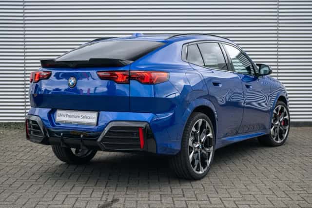 BMW X2 (2025) thumbnail 2
