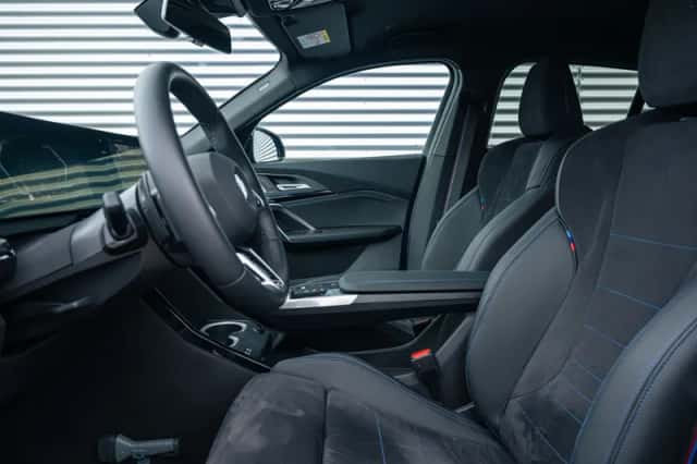 BMW X2 (2025) thumbnail 4