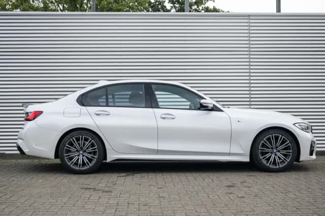 BMW 3-Serie (2019) thumbnail 3