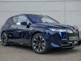 BMW iX (2026) thumbnail 2