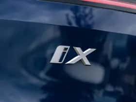 BMW iX (2026) thumbnail 18