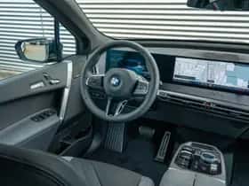 BMW iX (2026) thumbnail 33