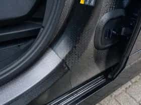 BMW iX (2026) thumbnail 38