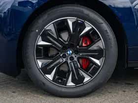 BMW iX (2026) thumbnail 8