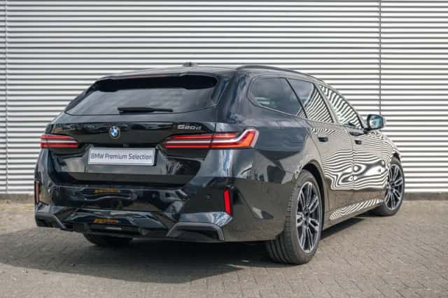 BMW 5-Serie (2024) thumbnail 2
