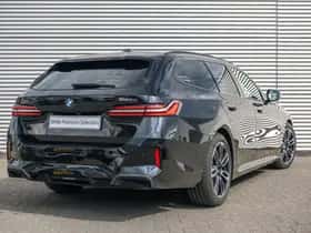 BMW 5-Serie (2024) thumbnail 2