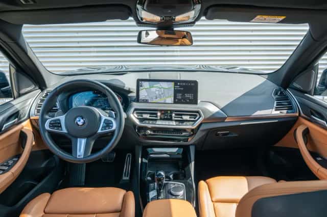 BMW X3 (2024) thumbnail 5