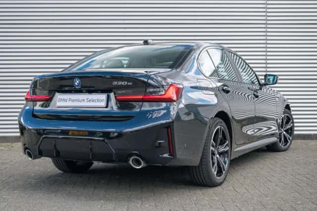 BMW 3-Serie (2025) thumbnail 2
