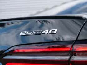 BMW i5 (2026) thumbnail 16