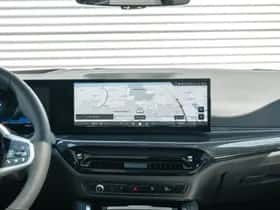 BMW i4 (2026) thumbnail 33
