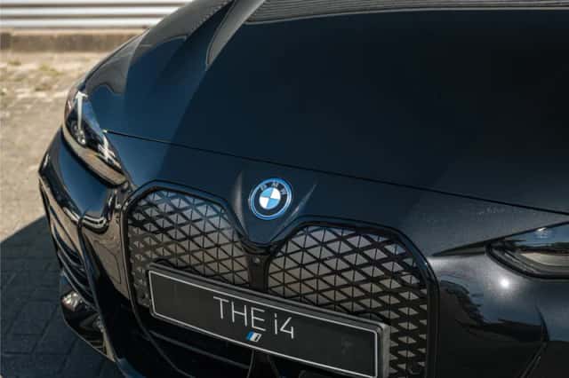 BMW i4 (2026) thumbnail 6