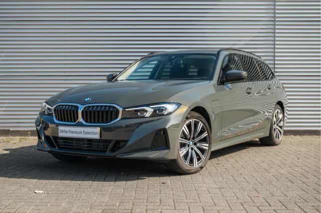 BMW 3-Serie (2025) thumbnail 1