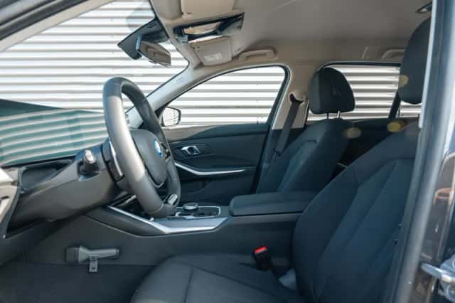 BMW 3-Serie (2025) thumbnail 4