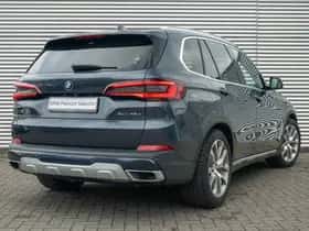 BMW X5 (2021) thumbnail 2